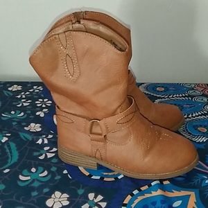 Girls boots Size 11
